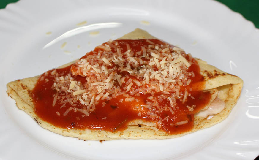 Crepe salgado preparado ao vivo